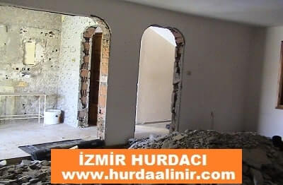 Karşıyaka Daire Yıkım Söküm 